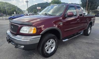 2003 Ford F-150 XLT