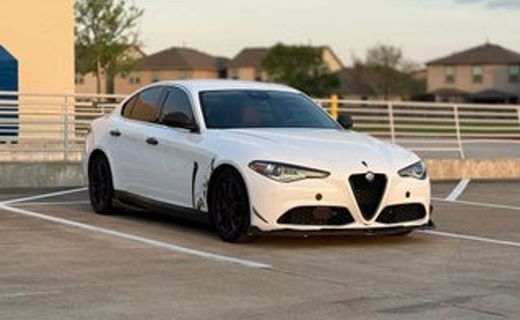2017 Alfa Romeo Giulia 952 Base