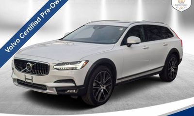 2020 Volvo V90CC Inscription