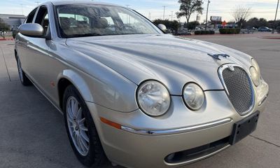 2006 Jaguar S-Type 30