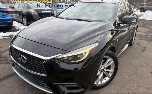 2017 Infiniti QX30 Premium
