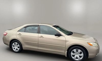 2009 Toyota Camry LE V6
