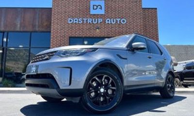 2020 Land Rover Discovery SE