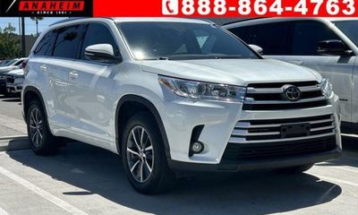 2018 Toyota Highlander SE XLE