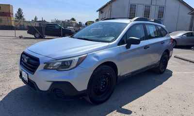 2018 Subaru Outback Base