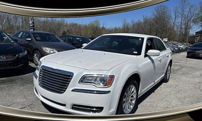 2011 Chrysler 300 Touring