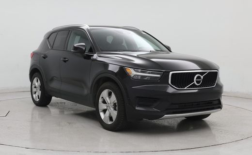 2019 Volvo XC40 Momentum