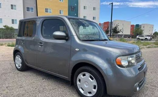 2013 Nissan Cube S