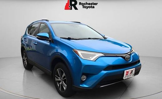 2017 Toyota RAV4 XLE