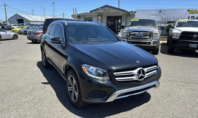 2019 Mercedes-Benz GLC-Class GLC