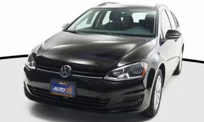2017 Volkswagen Golf Sportwagen 4Motion