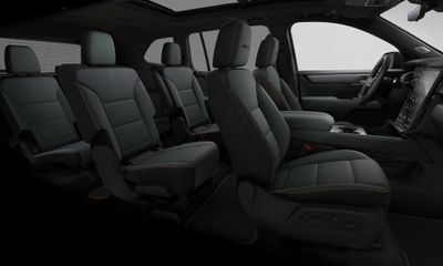 2027 GMC Acadia AT4