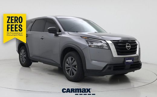 2024 Nissan Pathfinder S