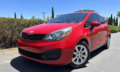 2013 Kia RIO LX