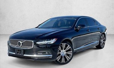 2023 Volvo S90 Plus Bright With
