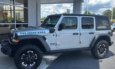 2024 Jeep Wrangler Rubicon 4XE