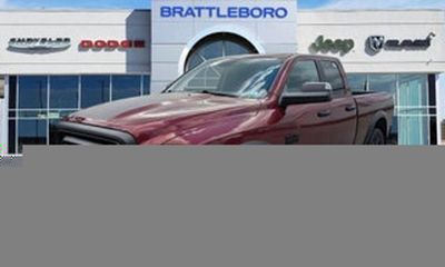 2020 Ram 1500 SLT