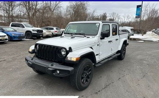 2022 Jeep Gladiator Sport