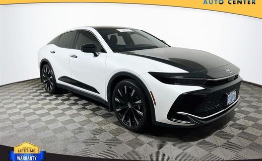 2023 Toyota Crown Platinum