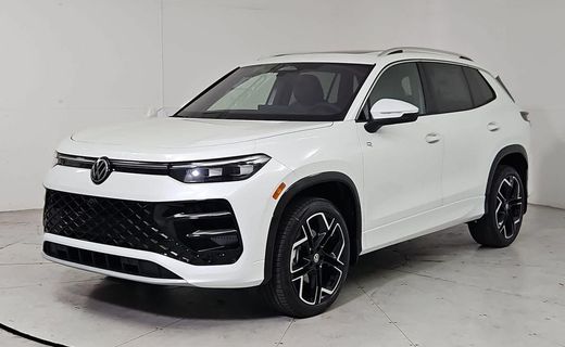 2026 Volkswagen Tiguan 4MOTION SEL
