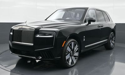 2027 Rolls-Royce Cullinan RR