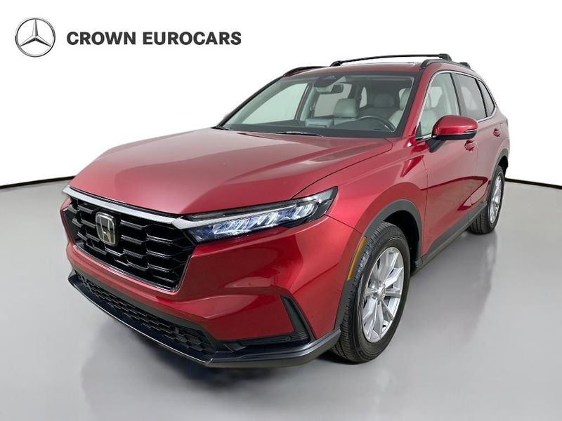 2024 Honda CR-V — a typically priced live listing