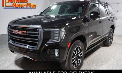 2023 GMC Yukon AT4