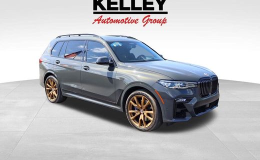 2022 BMW X7 M50I