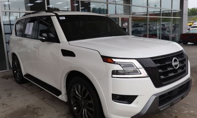 2023 Nissan Armada Platinum