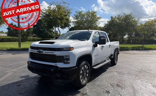 2025 Chevrolet Silverado HD Custom