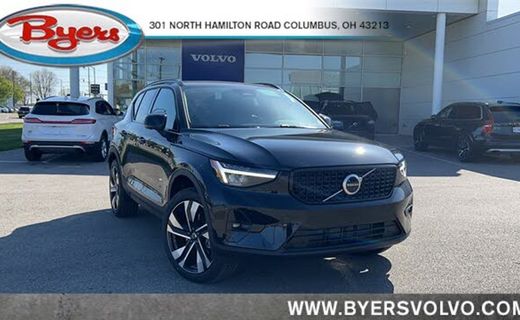 2023 Volvo XC40 Plus Dark