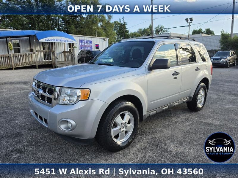 2012 Ford Escape — a typically priced live listing