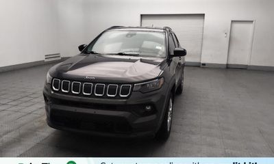 2022 Jeep Compass Latitude LUX Altitude