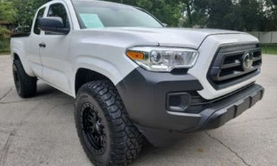 2023 Toyota Tacoma SR5