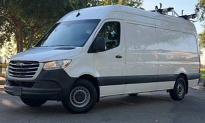 2021 Mercedes-Benz Sprinter 907 VS30
