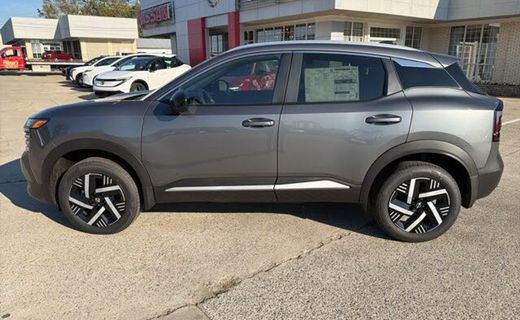 2026 Nissan Kicks MPV SV
