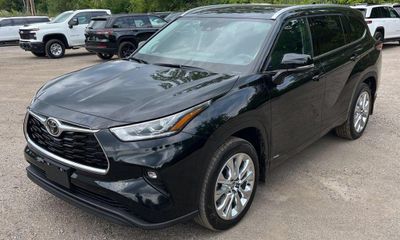 2026 Toyota Highlander Limited