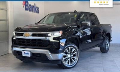 2022 Chevrolet Silverado RST