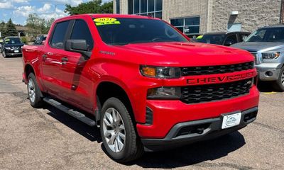 2021 Chevrolet Silverado Custom
