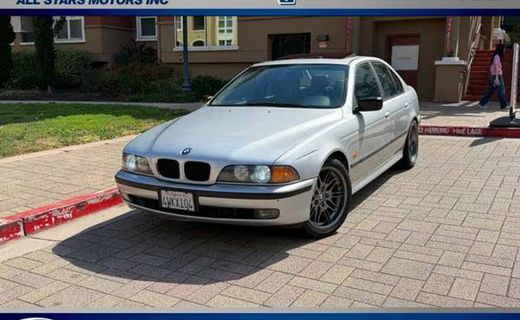 1999 BMW 540I