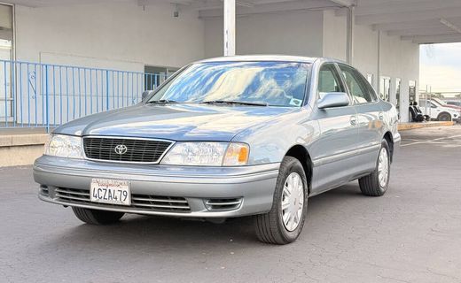 1998 Toyota Avalon XL