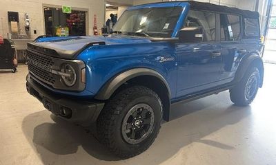 2022 Ford Bronco Base Big Bend