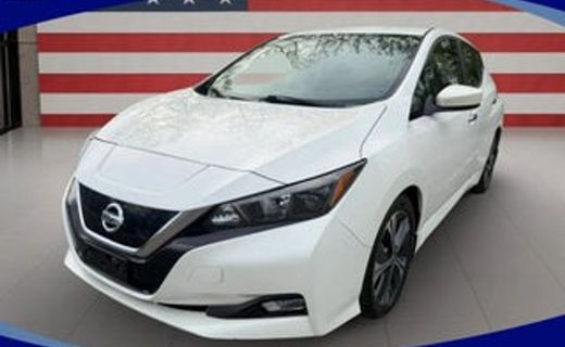 2022 Nissan Leaf SV