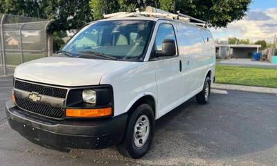 2013 Chevrolet Express 2500