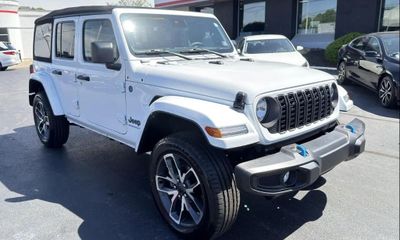 2024 Jeep Wrangler 4XE