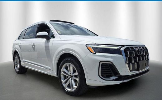 2025 Audi Q7 Quattro Premium Plus