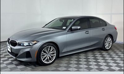 2023 BMW 330i