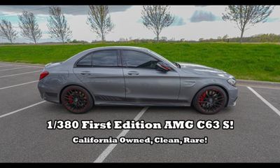 2015 Mercedes-Benz C-Class AMG GT