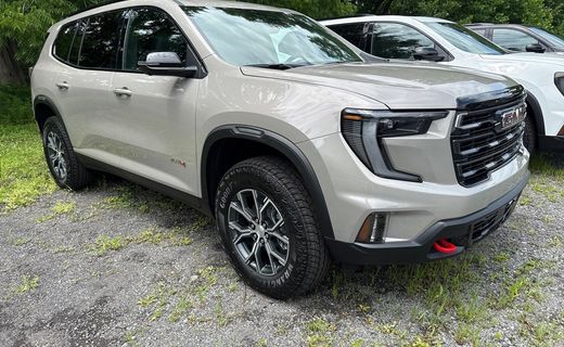 2026 GMC Acadia AT4