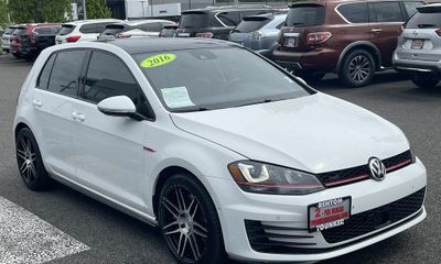 2016 Volkswagen Golf GTI 2 0T Base